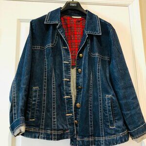 Womens heavy weight denim jacket 18-20 EUC